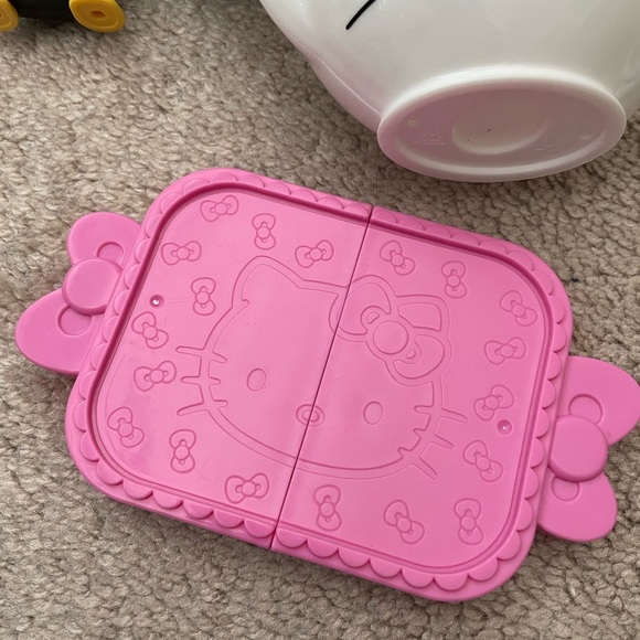 Hello Kitty Sanrio Friends Tea Sets Mcd - Picture 6 of 16